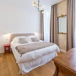 La Maison Odeia Centre 4*
