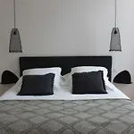 ベッド・アンド・ブレックファスト La Maison Odeia Centre 4*