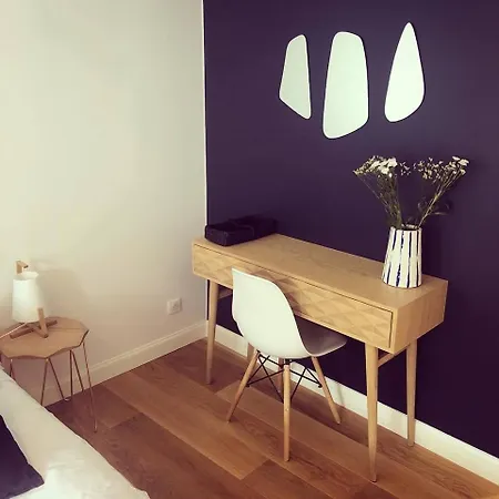 Bed & Breakfast La Maison Odeia Centre 4*