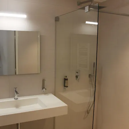 La Maison Odeia Centre 4*