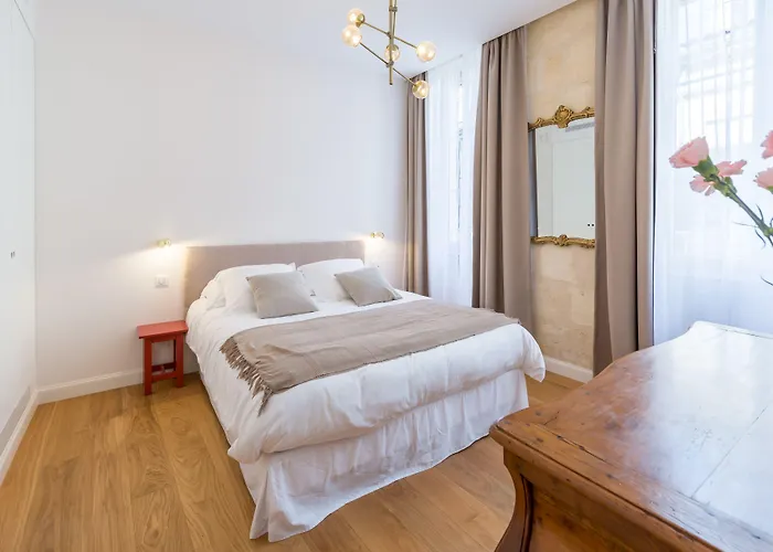 La Maison Odeia Centre 4*