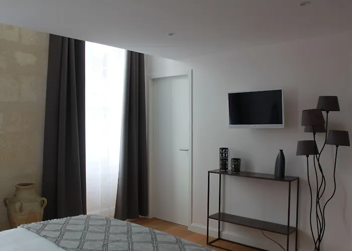 La Maison Odeia Centre 4*