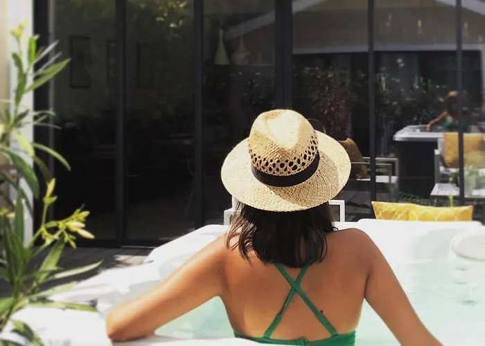 Bed & Breakfast La Maison Odeia Centre Bordeaux