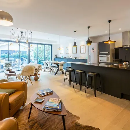 La Maison Odeia Centre ベッド・アンド・ブレックファスト ボルドー