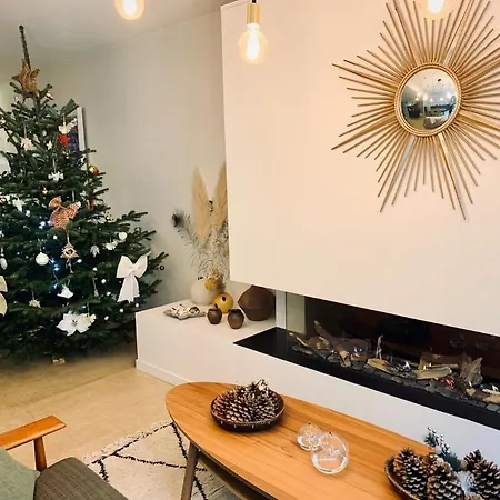 ベッド・アンド・ブレックファスト La Maison Odeia Centre 4*