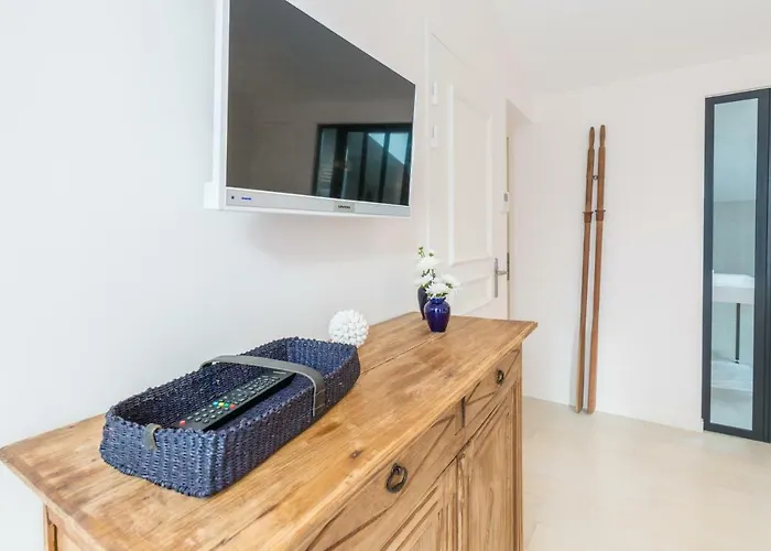 La Maison Odeia Centre Bed and Breakfast