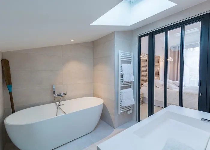 La Maison Odeia Centre فندق مبيت وإفطار بوردو