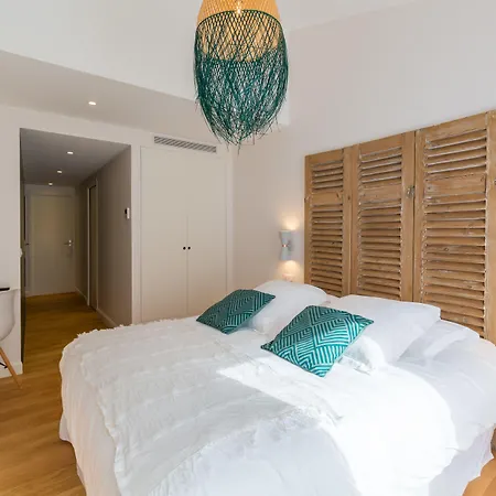 La Maison Odeia Centre 4* Бордо