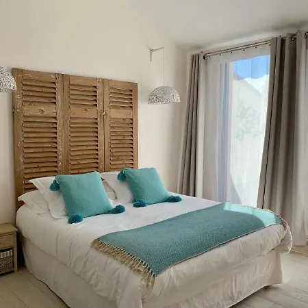 La Maison Odeia Centre B&B