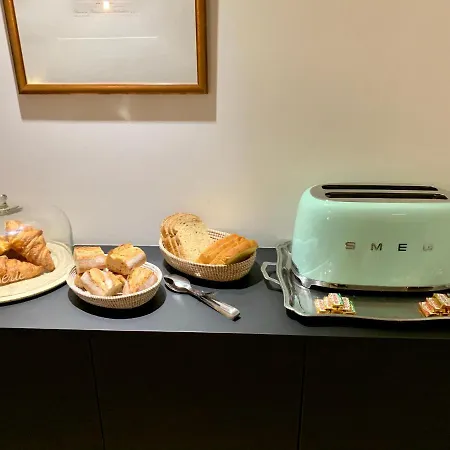 ベッド・アンド・ブレックファスト La Maison Odeia Centre ボルドー