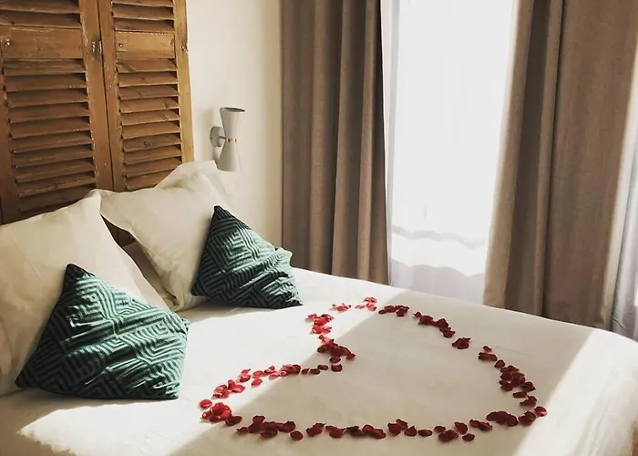 La Maison Odeia Centre Bed & Breakfast